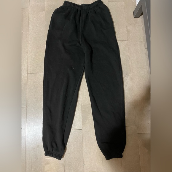Black joggers. - Picture 2 of 2
